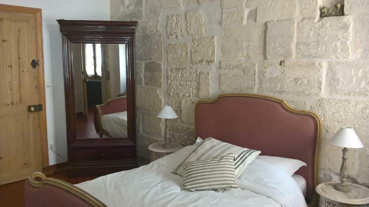 Le Lapin Blanc Apartment Saint-Remy-de-Provence Luaran gambar