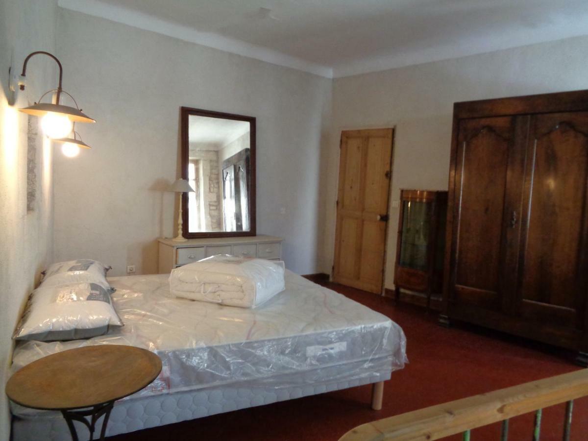 Le Lapin Blanc Apartment Saint-Remy-de-Provence Luaran gambar