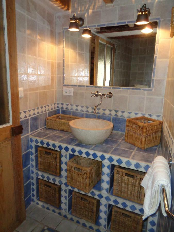 Le Lapin Blanc Apartment Saint-Remy-de-Provence Luaran gambar